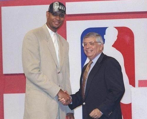 却在最后一 却在最后一